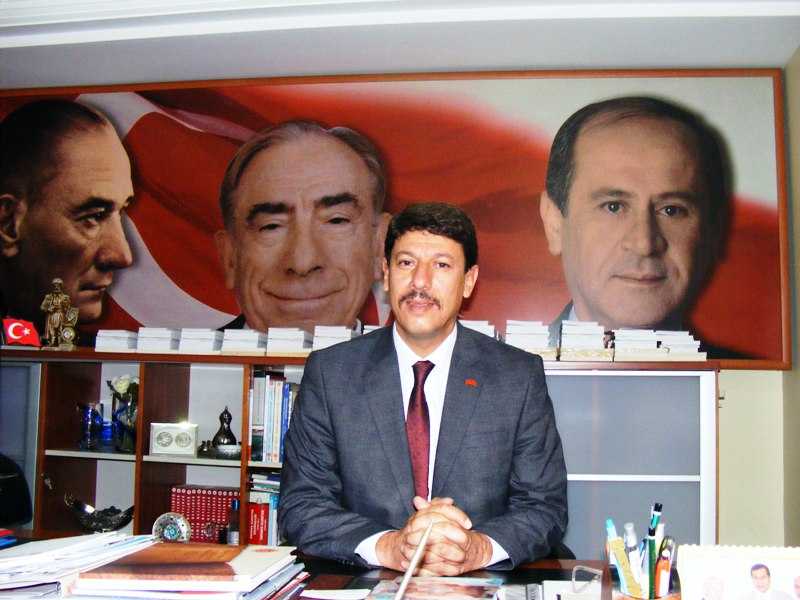 İzgioğlu'ndan Gazeteci İsmail Özkul için başsağlığı mesajı...