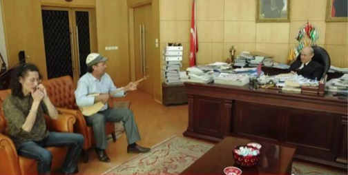 AKP'ye seçim şarkısı Dombıra'nın Sahibi Açıklama yaptı