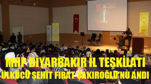 MHP Diyarbakır İl Teşkilatı Ülkücü Şehit Çakıroğlu'nu Andı