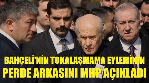 Bahçeli'nin Tokalaşmama Eyleminin Perde Arkasını MHP Açıkladı