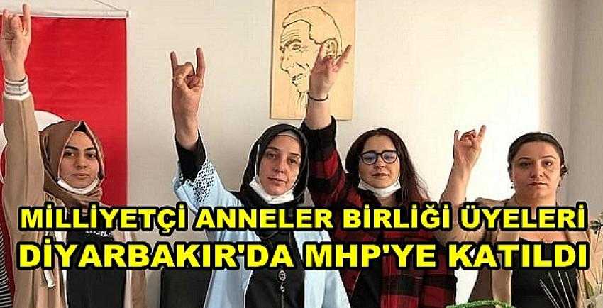 Milliyetçi Anneler Birliği Üyeleri MHP'ye Katıldı